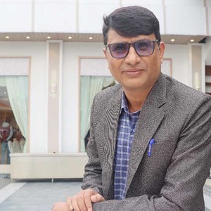 झापा निर्वाचन क्षेत्र नं. २ : युवा उम्मेदवार बासु दुलालको उम्मेद्वारी सिफारिसले हलचल  