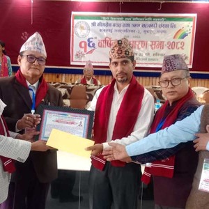 पत्रकार सीएम शर्मा सम्मानीत पत्रकार सीएम शर्मा सम्मानीत