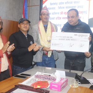 एकताको सन्देशमा रूपान्तरण: राहत कोषमा पूर्व अध्यक्ष भट्टराईको योगदान