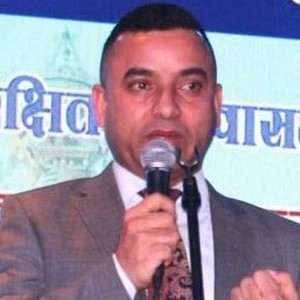 विदेशका कामदारको राहत र उद्धारमा लापरबाही गर्ने काउन्सेलर श्रम पौडेलको खोसियो जिम्मेवारी