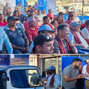 नेपालमै पहिलो पटक ‘टिभिएस किङ्ग एभी म्याक्स’ तीन पाङ्गे सवारी सहारा अटो चारपानेमा सार्जजनिक नेपालमै पहिलो पटक ‘टिभिएस किङ्ग एभी म्याक्स’ तीन पाङ्गे सवारी सहारा अटो चारपानेमा सार्जजनिक