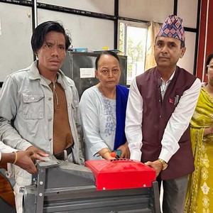 बिर्तामोडका कृषकहरूलाई अनुदानमा कृषि औजार वितरण बिर्तामोडका कृषकहरूलाई अनुदानमा कृषि औजार वितरण