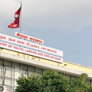 २५ म्यानपावर कम्पनीका सञ्चालकसँग श्रम मन्त्रालयले छलफल गर्ने २५ म्यानपावर कम्पनीका सञ्चालकसँग श्रम मन्त्रालयले छलफल गर्ने