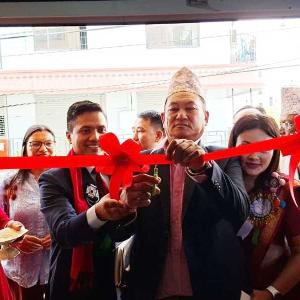 बिर्तामोड बसपार्कबाट युटर्न अर्जुनधारा सेवा केन्द्रले गर्यो सेवा सुरु बिर्तामोड बसपार्कबाट युटर्न अर्जुनधारा सेवा केन्द्रले गर्यो सेवा सुरु