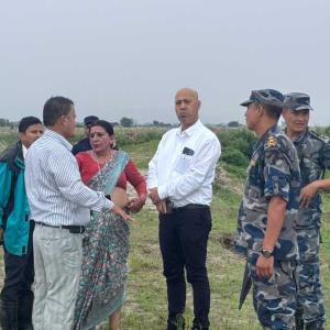 झापामा भारी बर्षाबाट हुने जोखिमका लागि नेपाली सेना तयारी अवस्थामा झापामा भारी बर्षाबाट हुने जोखिमका लागि नेपाली सेना तयारी अवस्थामा 