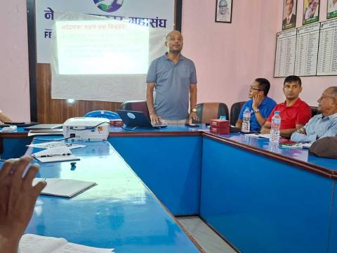 बिर्तामोडमा सर्पदंशाको बिषयमा छलफल तथा अभिमूखिकरण कार्यक्रम 
